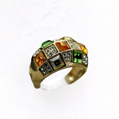 Queen's Crystal: 18K Rose Gold Ring - Green Yellow - StylinArts