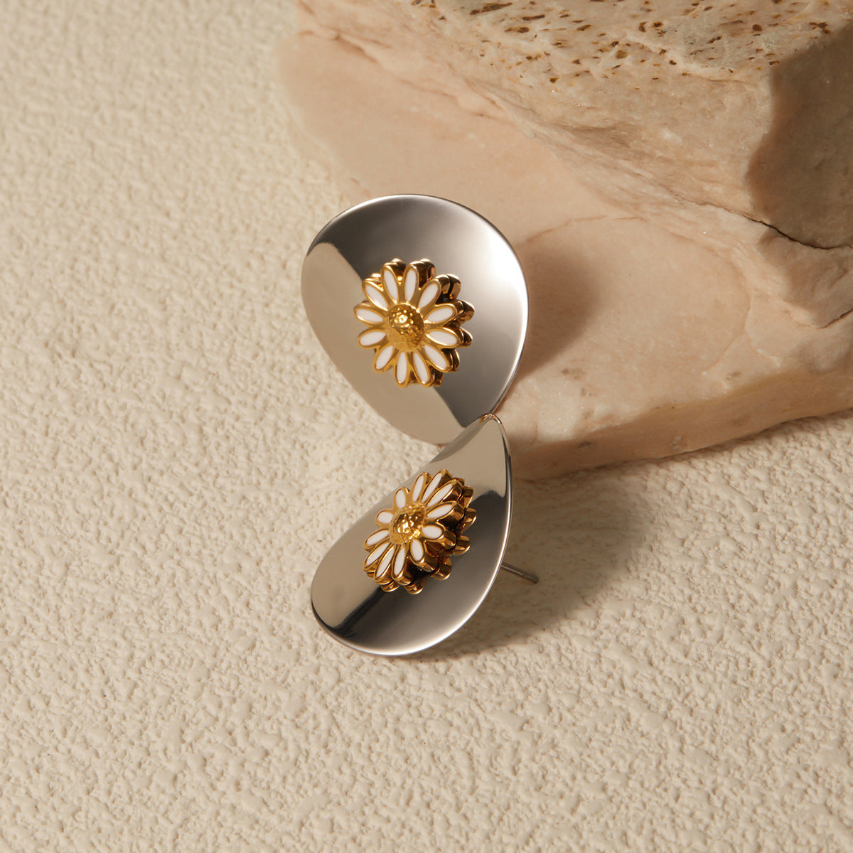 Daisy Reverie: Modern Floral Statement Earrings-Fashion Earrings-StylinArts