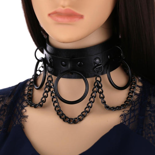 Black Faux Leather O-Ring Chain Choker – Dark Fantasy Statement Collar-Necklace-StylinArts