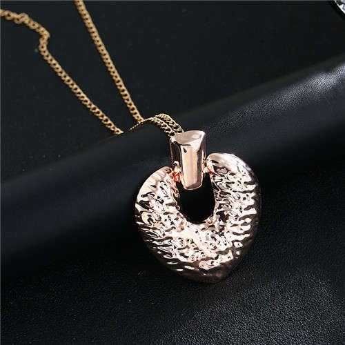 Textured Rose: Coarse Heart Alloy Necklace-Fashion Necklaces-StylinArts