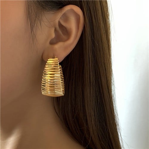Wholesale Fashion Jewelry Punk Cool Style Twisted Alloy Hoop Earrings - Golden