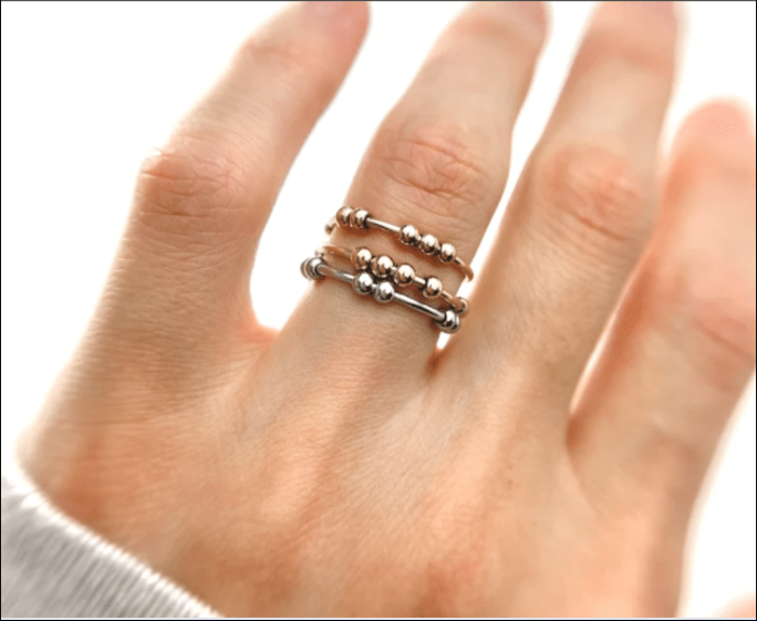 Fidget Beads Ring - StylinArt