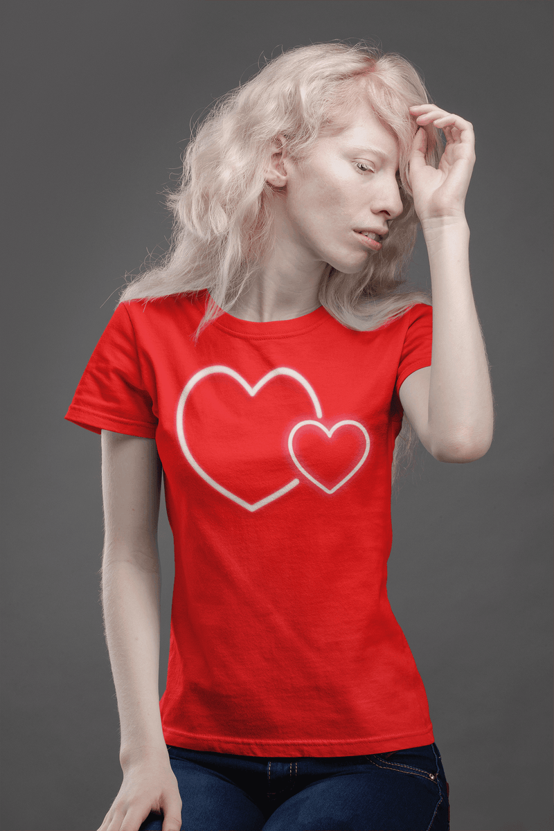 Glowing Heart T-shirt - StylinArt