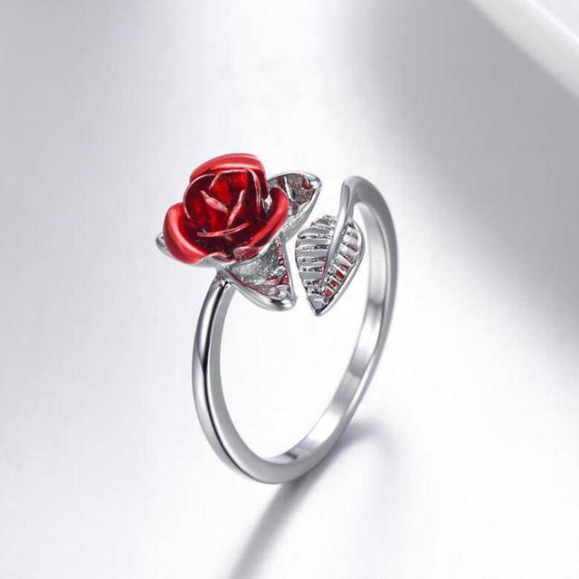 Rotating Four-Leaf Ring - StylinArt
